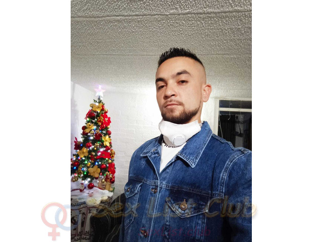 SCORT MASCULINO XL BUEN PORTE EDUCADO PARA MUJERES Y PAREJAS