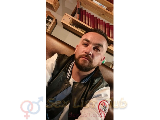 HARRY 38 AÑOS CABALLERO INDEPENDIENTEOFREZCO